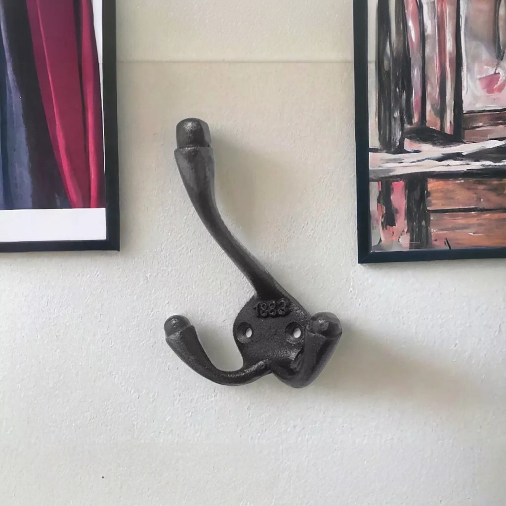 1883 Handforged Hooks