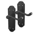 Turnberry Lever On Latch Door Handle