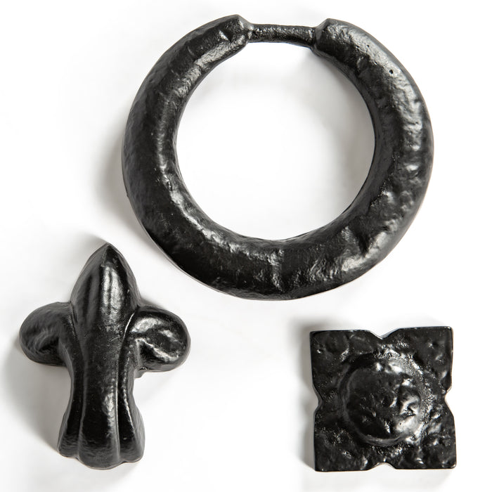 Fleur De Lys Black